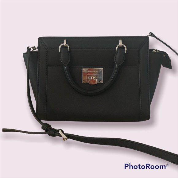 Michael Kors premium handbag, crossbody, black colour, like new condition - Picture 3 of 10